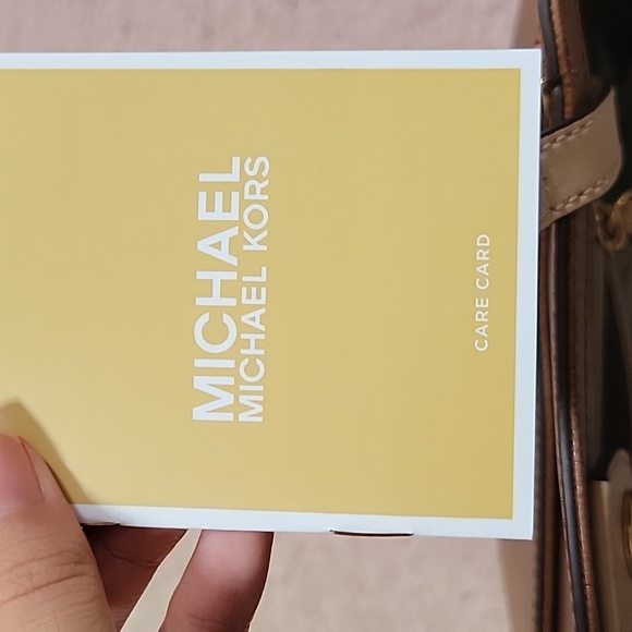 Michael Kors Jet Set Medium Tote Leather - Picture 7 of 14